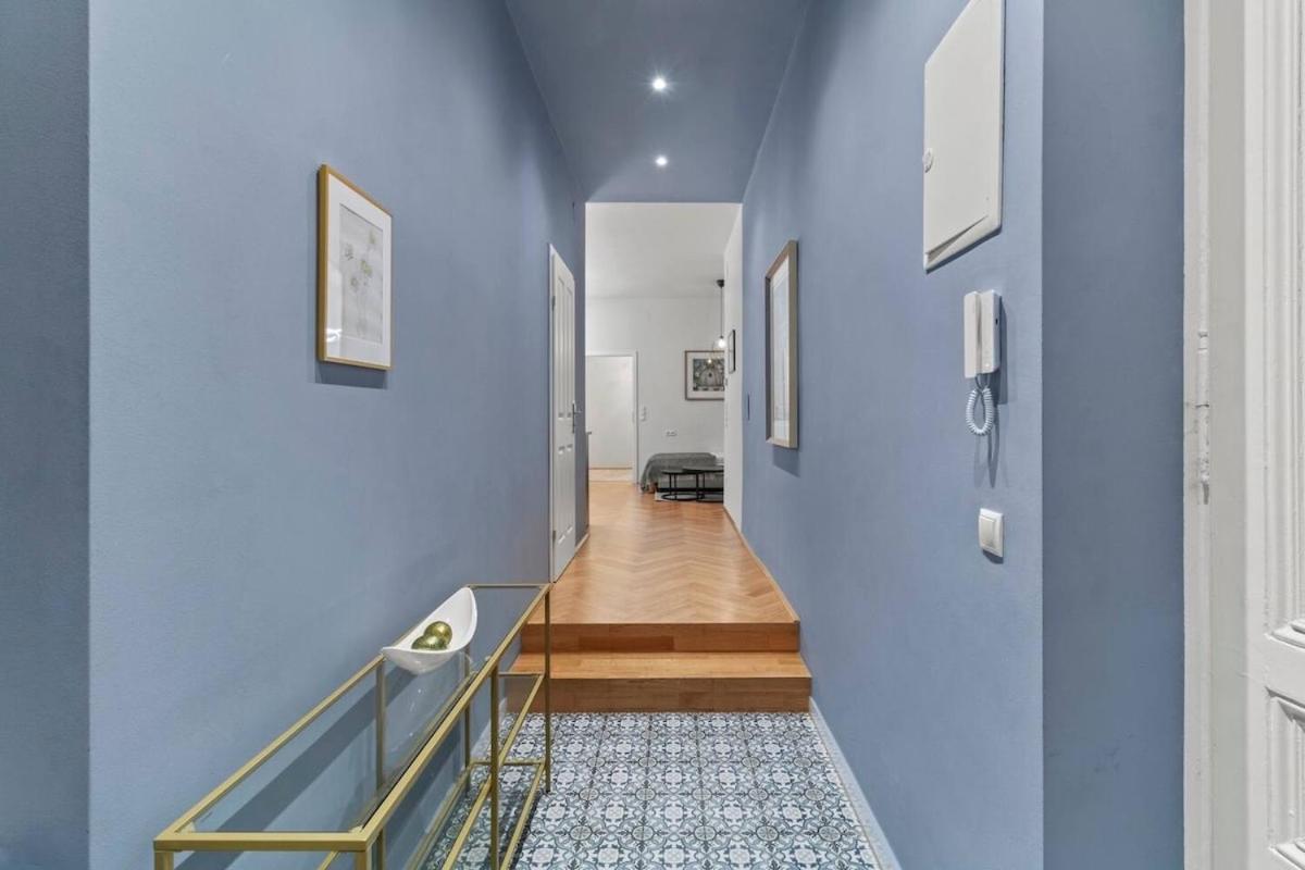 8 Minutes To Inner I 5 Min Walk To Metro I Wifi Wien